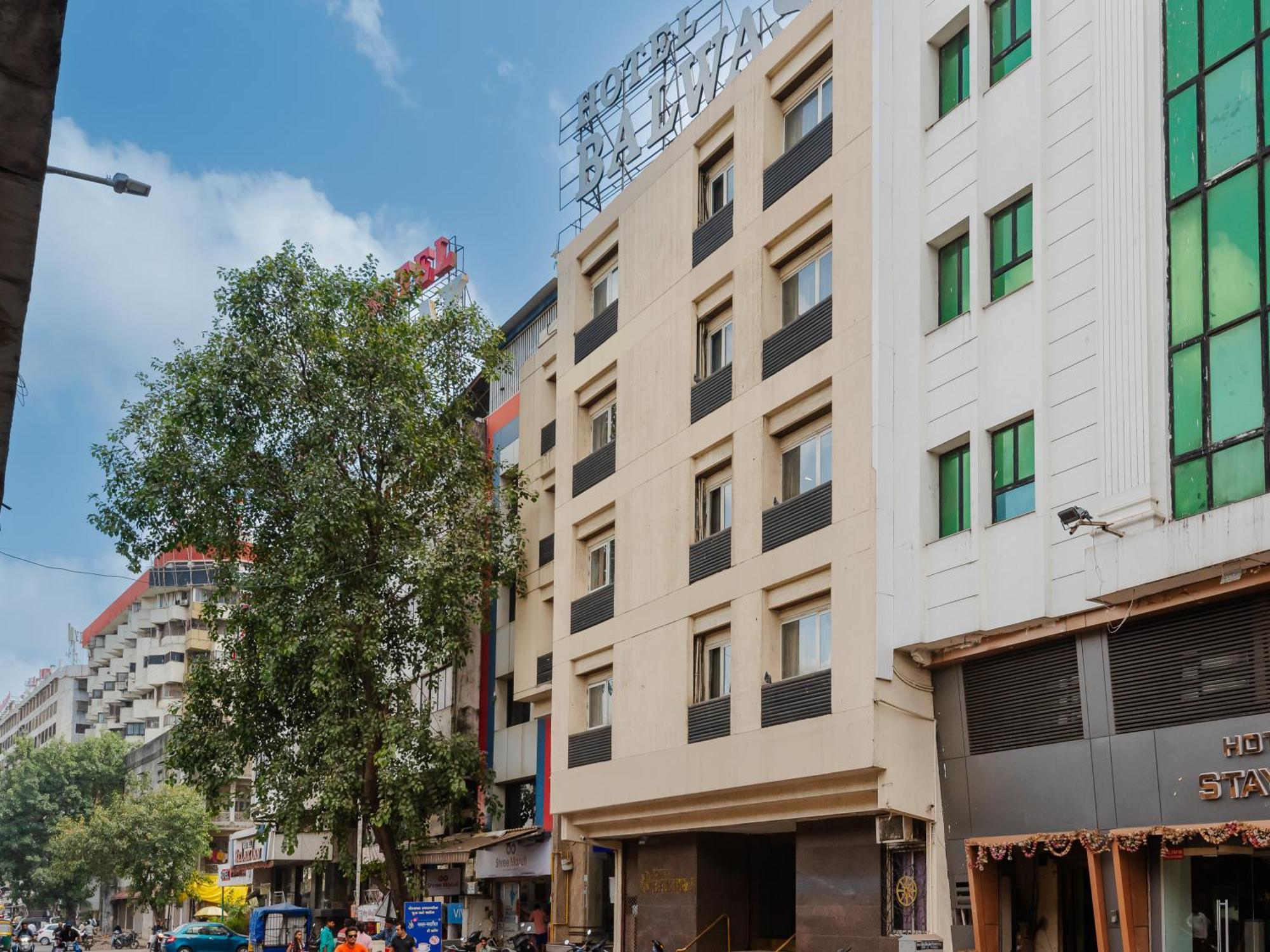 Hotel Balwas Surat Exterior photo